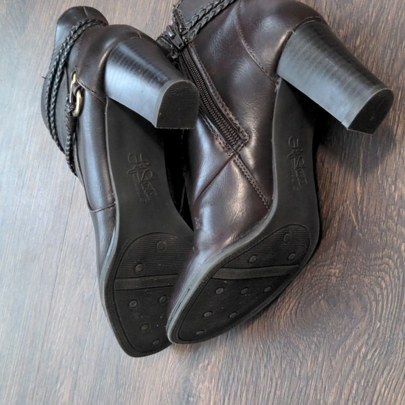 Life Stride Womans size 5.5 Brown heeled boot - Picture 6 of 6